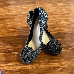 Authentic Chanel Camilla Tweed Pump Heels